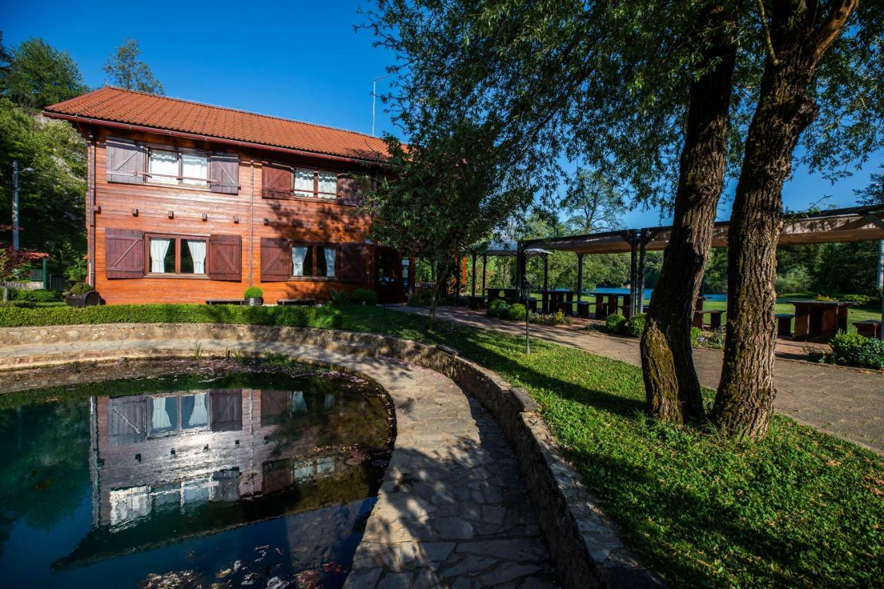 Apartment Mreznicka Kuca Duga Resa Exterior photo